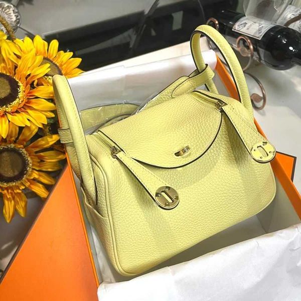 bags h erme h family mini lindys bag tc cowhide leather one shoulder straddle mini doctor bag lindys19 small bag girl
bags h erme h family mini lindys bag tc cowhide leather one shoulder straddle mini doctor bag lindys19 small bag girl