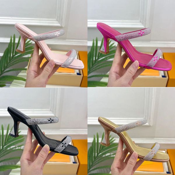 2023 designer luxury rhinestone high heels slippers fashion women 100% leather outdoor printed letters square toe sandals lady hollowed out, Black
2023 designer luxury rhinestone high heels slippers fashion women 100% leather outdoor printed letters square toe sandals lady hollowed out, Black