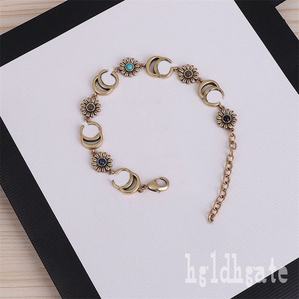 diamond charms bracelet designer bracelets classics simple alloy letter tigers jewellery evening retro flowers bracelets famous daisy double, Golden;silver
diamond charms bracelet designer bracelets classics simple alloy letter tigers jewellery evening retro flowers bracelets famous daisy double, Golden;silver