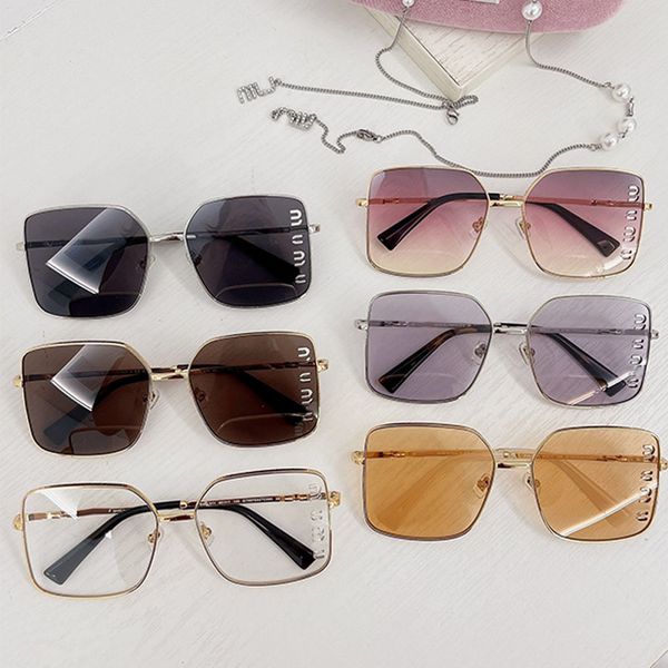 

Square metal frame lens hollowed out logo with chain designer sunglasses luxurious men and womens gradient eyewear SMU51Y leisure and vacation noble women with box