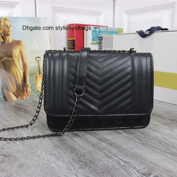 totes handbag women luxurys designers bags 2023 6-color casual travel silver chain small square bag pu material fashion shoulder bag's
totes handbag women luxurys designers bags 2023 6-color casual travel silver chain small square bag pu material fashion shoulder bag's