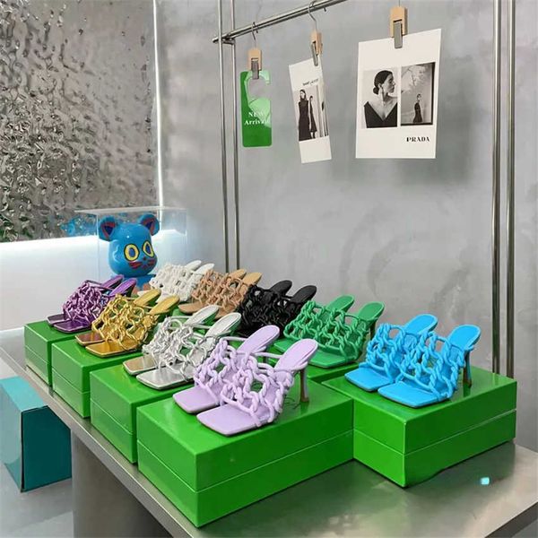 designer luxury woven upper high heels slippers fashion womens 100% leather outdoor pure color square toe sandals ladies hollowed out stilet, Black
designer luxury woven upper high heels slippers fashion womens 100% leather outdoor pure color square toe sandals ladies hollowed out stilet, Black