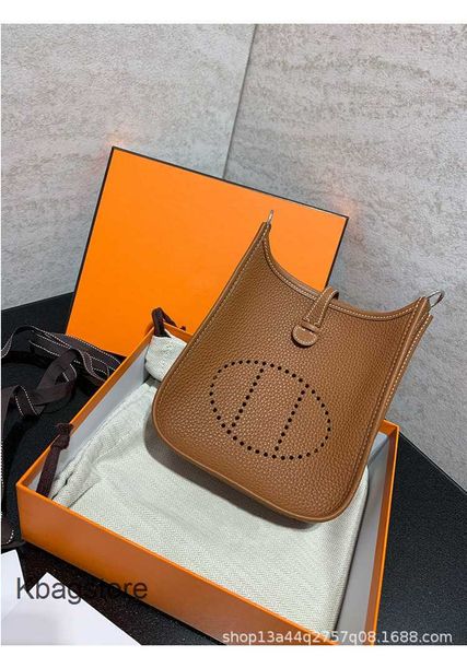 crossbody bag 2023 herms shoulder evelyns tote bags cutie leather designer women's one bucket mini togo purse cow 17cm wh58
crossbody bag 2023 herms shoulder evelyns tote bags cutie leather designer women's one bucket mini togo purse cow 17cm wh58