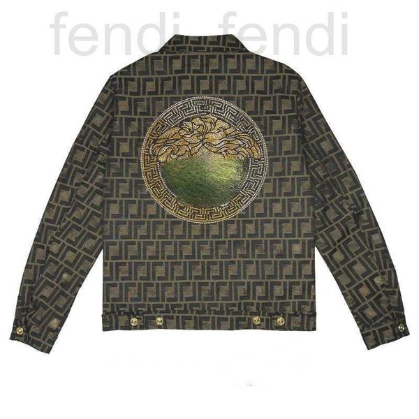 men's jackets luxuriousjacquard embroidered denim jackets men women cardigan overcoat designer jacket medusa studded diamond baseball j, Black;brown
men's jackets luxuriousjacquard embroidered denim jackets men women cardigan overcoat designer jacket medusa studded diamond baseball j, Black;brown