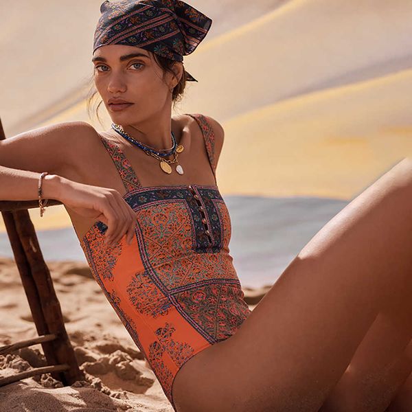 colorblock print high waist one piece exotic swimsuit women slim back bikini and skirts 2022 stylish bbelly reducers230413, White;black
colorblock print high waist one piece exotic swimsuit women slim back bikini and skirts 2022 stylish bbelly reducers230413, White;black