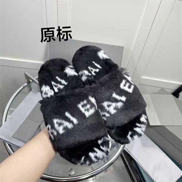 2023 autumn new letter casual fur mop with flat bottom fashion mink hair one character female, Black
2023 autumn new letter casual fur mop with flat bottom fashion mink hair one character female, Black