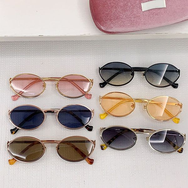 High quality luxury metal oval small frame designer sunglasses for men and women SMU52Y gradient eye protection eyewear beach party sexy women with original boxes
High quality luxury metal oval small frame designer sunglasses for men and women SMU52Y gradient eye protection eyewear beach party sexy women with original boxes