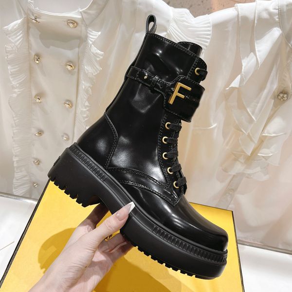 casual shoes black leather motorcycle boots designer luxury women winter thick bottom round head combat boots martin boot metal accessories
casual shoes black leather motorcycle boots designer luxury women winter thick bottom round head combat boots martin boot metal accessories