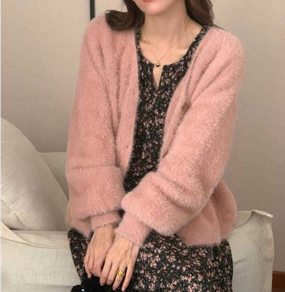 korean style gentle mink fur womens sweaters soft glutinous long sleeved knitted, White;black
korean style gentle mink fur womens sweaters soft glutinous long sleeved knitted, White;black