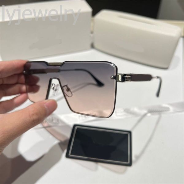 womens luxury designer sunglasses novel eyeglasses rectangular oversized gafas de sol sunny day eyes protection polarized sunglasses casual, White;black
womens luxury designer sunglasses novel eyeglasses rectangular oversized gafas de sol sunny day eyes protection polarized sunglasses casual, White;black