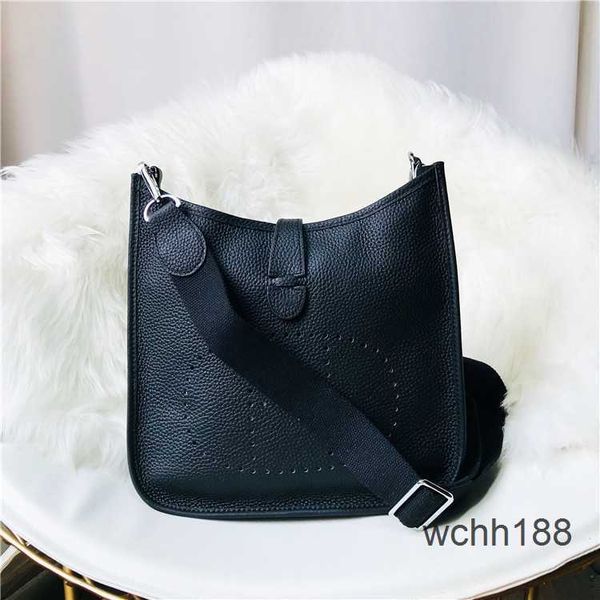 shoulder tote perforated one herma evelyns designer with bags fashion women's cowhide bag 2023 girl casual purse classic handbags vdbq
shoulder tote perforated one herma evelyns designer with bags fashion women's cowhide bag 2023 girl casual purse classic handbags vdbq