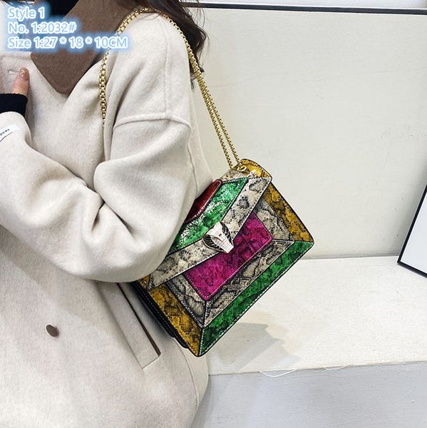 Factory wholesale ladies shoulder bags 2 styles street fashion patent leather backpack color matching leather handbag elegant atmosphere diamond chain bag, Purple-2032#
Factory wholesale ladies shoulder bags 2 styles street fashion patent leather backpack color matching leather handbag elegant atmosphere diamond chain bag, Purple-2032#
