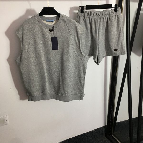 women's designer two piece pants set summer casual suit grey elastic short sweat set with triangle badge sweat suit summer, White
women's designer two piece pants set summer casual suit grey elastic short sweat set with triangle badge sweat suit summer, White