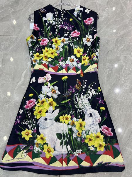 dress d: sleeveless round neck at home with a waistband that looks slimmer a: fashionable animal and plant print short 2023 short fashion dr, Black
dress d: sleeveless round neck at home with a waistband that looks slimmer a: fashionable animal and plant print short 2023 short fashion dr, Black