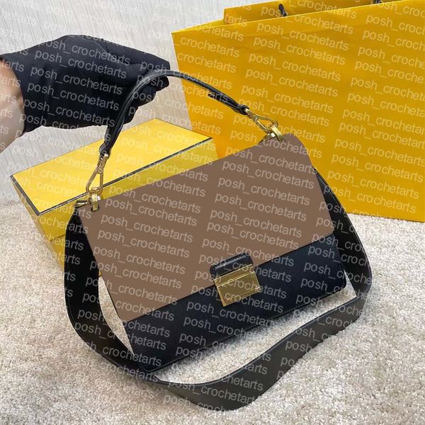 genuine leather flap shoulder bag for women's handbag purses cowhide leather bag sold without box
genuine leather flap shoulder bag for women's handbag purses cowhide leather bag sold without box