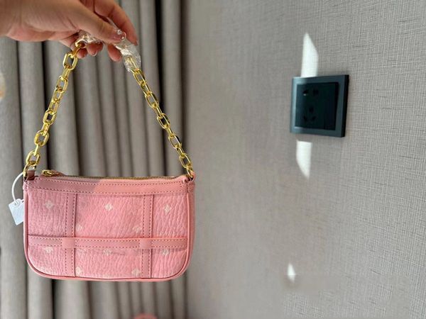 underarm bag designer shoulder handbag women tote bag chain handbags petal pink bags fashion shoulder bag 22ss purse lady outdoor packs
underarm bag designer shoulder handbag women tote bag chain handbags petal pink bags fashion shoulder bag 22ss purse lady outdoor packs