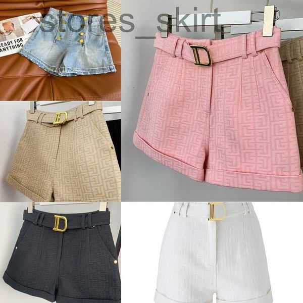 women's shorts designerwomens shorts casual loose design denim jeans with buttons and pocket design luxury zl4o, White;black
women's shorts designerwomens shorts casual loose design denim jeans with buttons and pocket design luxury zl4o, White;black