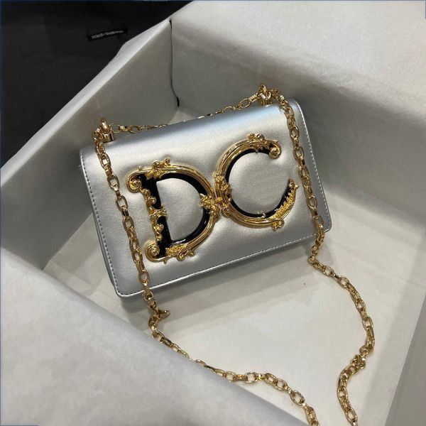 square designer bag women classic crossbody bag mirror-quality shoulder bag trendy women's bag velvet leather chain women's handba
square designer bag women classic crossbody bag mirror-quality shoulder bag trendy women's bag velvet leather chain women's handba