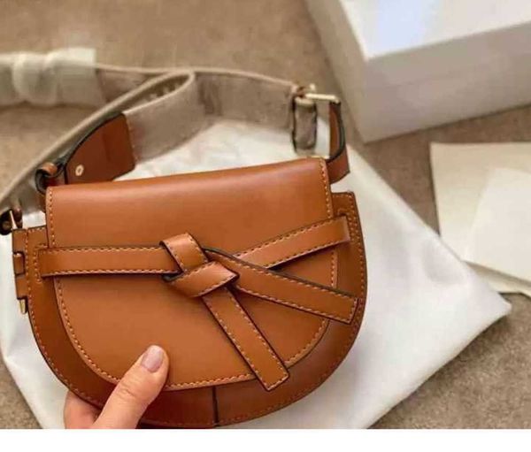 bags tote women leather saddle messenger fashion lightweight handbag shoulder brown brand designer crossbody female purses3
bags tote women leather saddle messenger fashion lightweight handbag shoulder brown brand designer crossbody female purses3