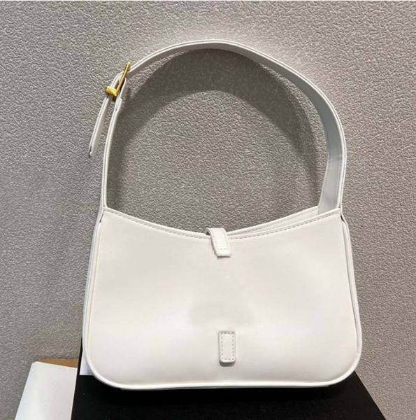 designer women's tote bag luxury shoulder bag handbag hard leather crocodile pattern white black red multiple colors
designer women's tote bag luxury shoulder bag handbag hard leather crocodile pattern white black red multiple colors