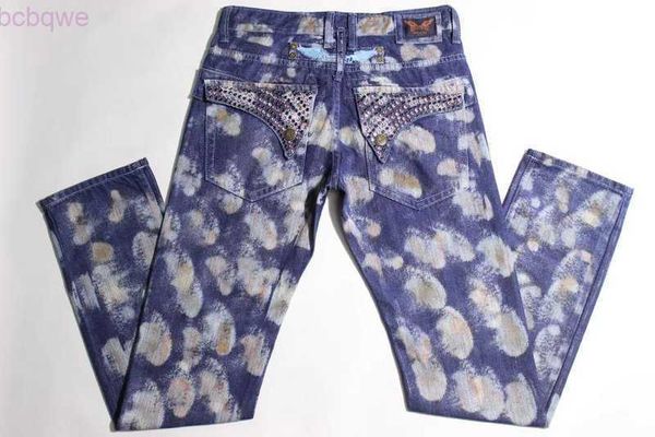 new autumn and winter black and red robin with sparkle stones jeans denim regular straight men pants plus size 3042 a231
new autumn and winter black and red robin with sparkle stones jeans denim regular straight men pants plus size 3042 a231