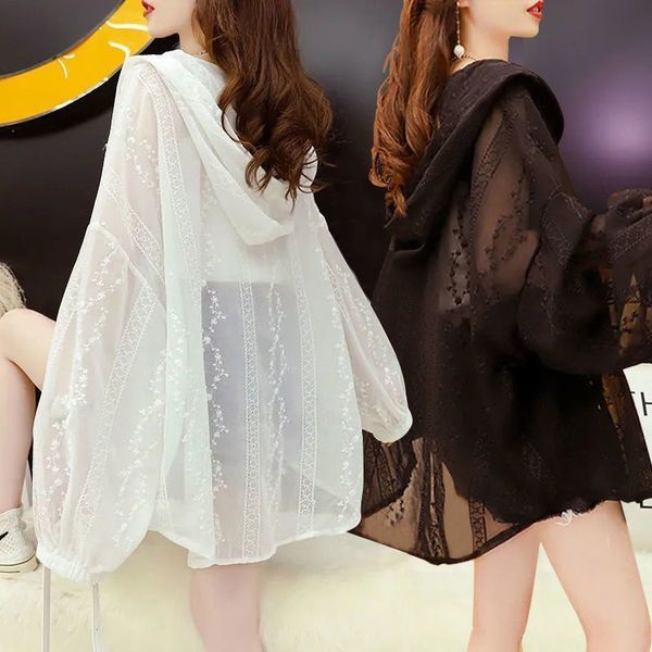 men's trench coats summer ice silk sunscreen coat women's lace versatile thin breathable street blast clothing 230413, Tan;black
men's trench coats summer ice silk sunscreen coat women's lace versatile thin breathable street blast clothing 230413, Tan;black