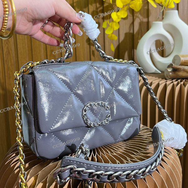 19 series women designer patent leather flap bag tote thick two-tone matelasse chain shw crossbody shoulder handbag 4 colors large capacity
19 series women designer patent leather flap bag tote thick two-tone matelasse chain shw crossbody shoulder handbag 4 colors large capacity