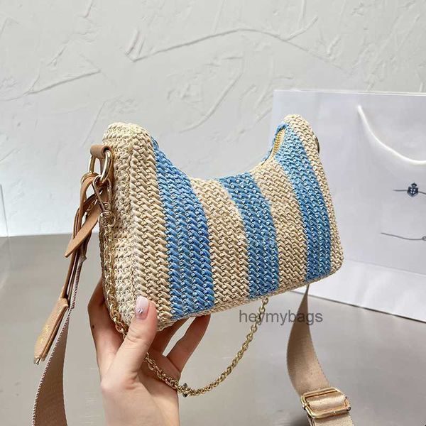 luxurys designers bags women cross body bag straw chain handbag tote flip cover diagonal shoulder bags messenger bags fashion womens bag
luxurys designers bags women cross body bag straw chain handbag tote flip cover diagonal shoulder bags messenger bags fashion womens bag