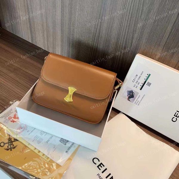 2023 summer designer bag women's fashion shoulder bag high-quality new famous designer brand clamshell shoulder bag crossbody bag purse
2023 summer designer bag women's fashion shoulder bag high-quality new famous designer brand clamshell shoulder bag crossbody bag purse