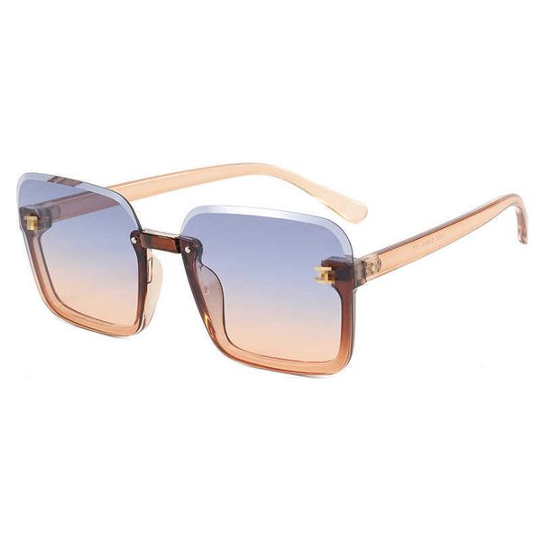 frames new large fragrance for women's half frame fashionable sunglasses with the same round face and small eyes, White;black
frames new large fragrance for women's half frame fashionable sunglasses with the same round face and small eyes, White;black