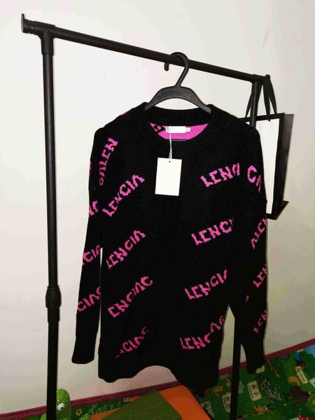 mens luxury designer sweaters mens with womens autumn winter long sleeve sweater knitted sweatshirts, White;black
mens luxury designer sweaters mens with womens autumn winter long sleeve sweater knitted sweatshirts, White;black