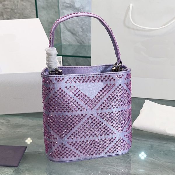 diamonds drawstring bags crystal bucket bag women handbags removable adjustable shoulder strap leather shoulder strap magnetic buckle closur
diamonds drawstring bags crystal bucket bag women handbags removable adjustable shoulder strap leather shoulder strap magnetic buckle closur