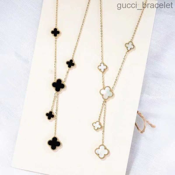 double side pendant necklace white black red flower jewelry for women gift, Silver
double side pendant necklace white black red flower jewelry for women gift, Silver