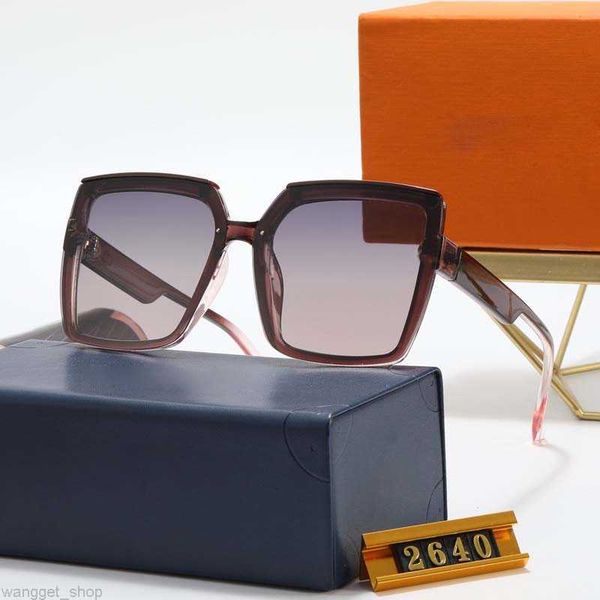 luxury womans sunglasses full frame lightweight metal outlines pilotshaped delicately gold embellished design s-lock hinged inscription glas, White;black
luxury womans sunglasses full frame lightweight metal outlines pilotshaped delicately gold embellished design s-lock hinged inscription glas, White;black