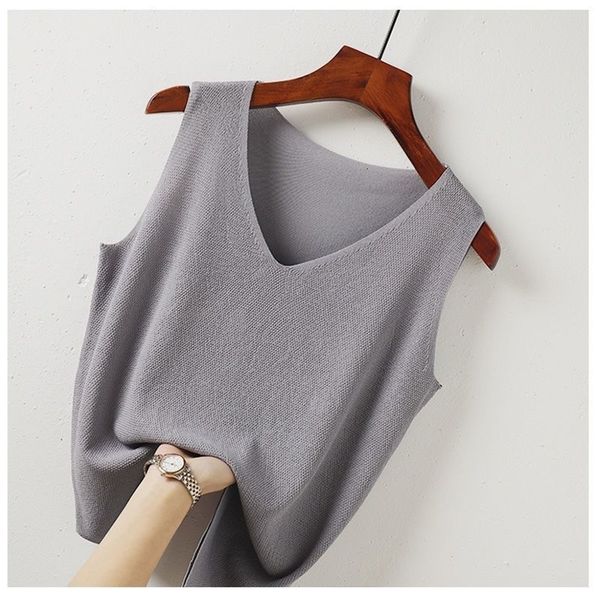 camisoles tanks ice silk camisole women summer intside v-neck thin sleeveless bottoming vest casual loose knitwear solid slit tank 230413, Black;white
camisoles tanks ice silk camisole women summer intside v-neck thin sleeveless bottoming vest casual loose knitwear solid slit tank 230413, Black;white