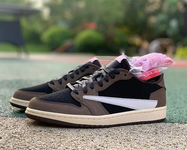 shoes travis scotts 1s low dark brown mocha basketball shoe sports sneakers real leather with og box
shoes travis scotts 1s low dark brown mocha basketball shoe sports sneakers real leather with og box