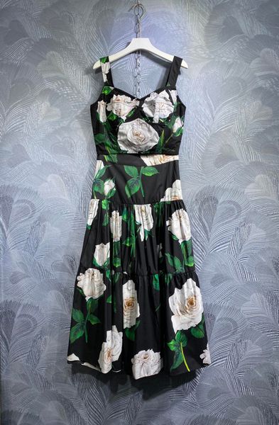 french vintage strap dress light mature style fragmented flowers summer waist show thin temperament goddess style printed large swing long d, Black;gray
french vintage strap dress light mature style fragmented flowers summer waist show thin temperament goddess style printed large swing long d, Black;gray