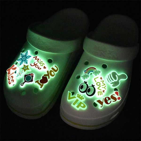 shoe parts accessories luminous decoration buckle charm 1pcs carton diy combination jibz for croc kids gift drop 230414, White;pink
shoe parts accessories luminous decoration buckle charm 1pcs carton diy combination jibz for croc kids gift drop 230414, White;pink