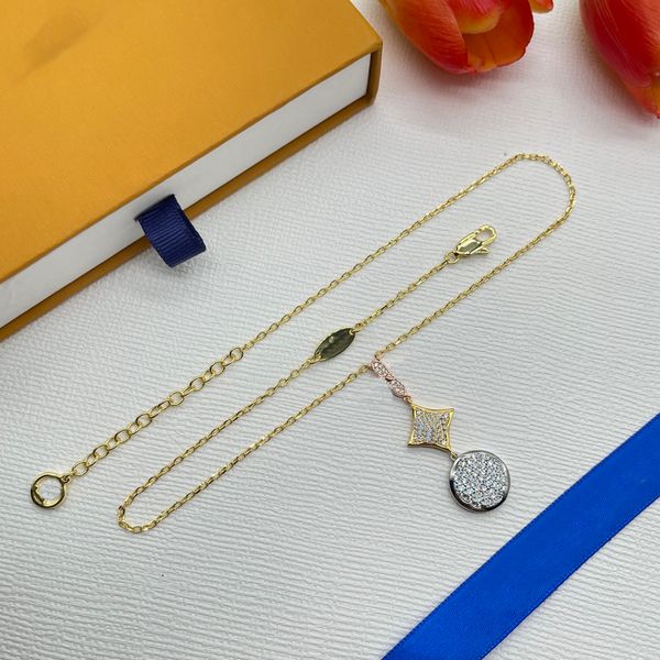 women luxury designer pendant necklaces louisity brand fashion jewelry metal letter viutonity crystal for woman trend chains necklace cjewel, Silver
women luxury designer pendant necklaces louisity brand fashion jewelry metal letter viutonity crystal for woman trend chains necklace cjewel, Silver