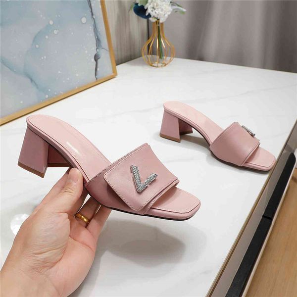 fashion sandals 2023 louisity women's business work heels the latest style letter logo summer viutonity casual student sandals lvity 04, Black
fashion sandals 2023 louisity women's business work heels the latest style letter logo summer viutonity casual student sandals lvity 04, Black