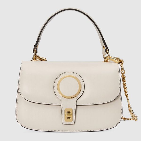 drawstring bag, shoulder bag, women's handbag, genuine leather material, metal chain, internal compartment, metal buckle, fashionable a
drawstring bag, shoulder bag, women's handbag, genuine leather material, metal chain, internal compartment, metal buckle, fashionable a