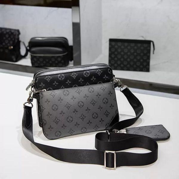 designer backpack men leather backpack trio messenger bag fashion shoulder bag women travel school bags man crossbody handbags
designer backpack men leather backpack trio messenger bag fashion shoulder bag women travel school bags man crossbody handbags
