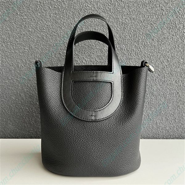 luxury designer bucket bag women's fashion handbags chain shoulder cross body bags high fashion designers shoulders bag clutch totes ho
luxury designer bucket bag women's fashion handbags chain shoulder cross body bags high fashion designers shoulders bag clutch totes ho