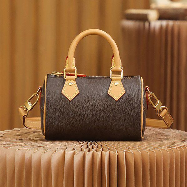 evening bags designer shoulder bags luxury crossbody bags 1 1 quality genuine leather handbag 16cm with box ml172
evening bags designer shoulder bags luxury crossbody bags 1 1 quality genuine leather handbag 16cm with box ml172