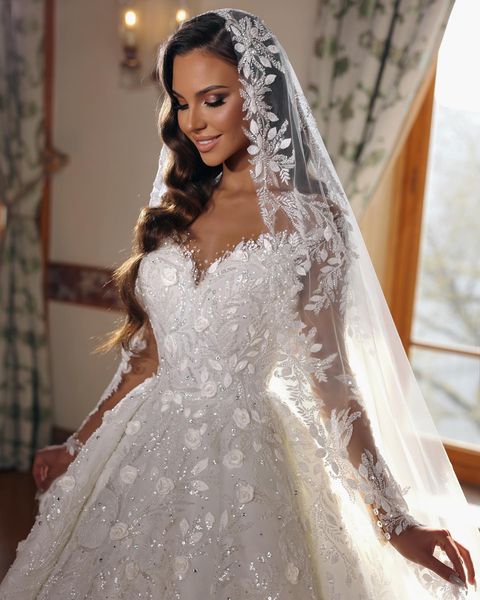 luxurious long sleeve ball gown wedding dresses lace floral appliqued beading long sleeve bridal gowns robe de marriage, White
luxurious long sleeve ball gown wedding dresses lace floral appliqued beading long sleeve bridal gowns robe de marriage, White