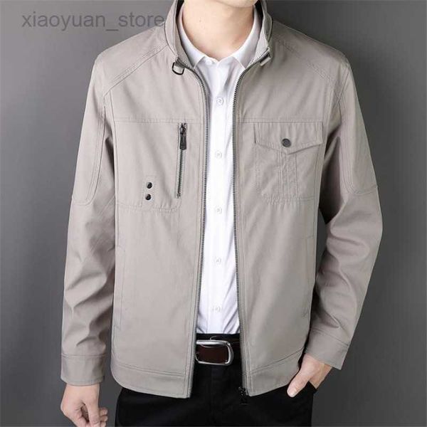s 2023 spring and autumn men's jacket slim business coat thin casual solid color jackets for mens, Black;brown
s 2023 spring and autumn men's jacket slim business coat thin casual solid color jackets for mens, Black;brown
