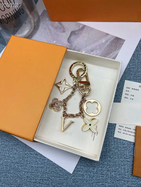 keychains lanyards 2023 new european and american long chain pink flower key ring belt original box motion current 60ess, Silver
keychains lanyards 2023 new european and american long chain pink flower key ring belt original box motion current 60ess, Silver