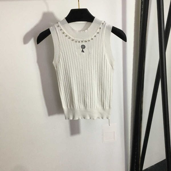 23ss womens designer clothing tank sling logo embroidery letters nail drill crewneck slim knit vest women clothing, Black;white
23ss womens designer clothing tank sling logo embroidery letters nail drill crewneck slim knit vest women clothing, Black;white