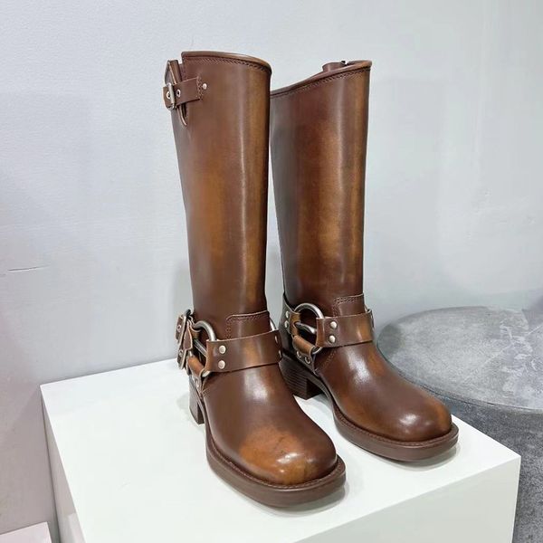 miu boots women tall boots designer shoes y2k style brown leather biker boot round toe chunky heel martin bootss belt buckle trim original g, Black
miu boots women tall boots designer shoes y2k style brown leather biker boot round toe chunky heel martin bootss belt buckle trim original g, Black