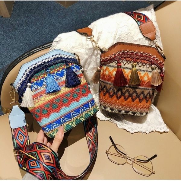evening bags bohemia tassel braided crossbody bag women's simple versatile shoulder bag fanny pack ethnic style travel portable storage
evening bags bohemia tassel braided crossbody bag women's simple versatile shoulder bag fanny pack ethnic style travel portable storage